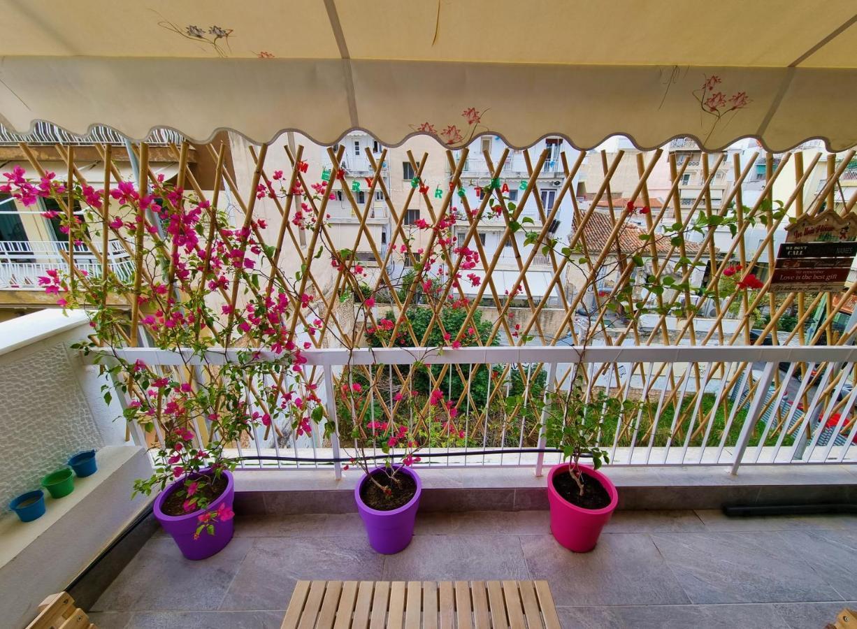Apartamento Wow Penthouse Boutique In The Heart Of Historical Center Atenas Exterior foto